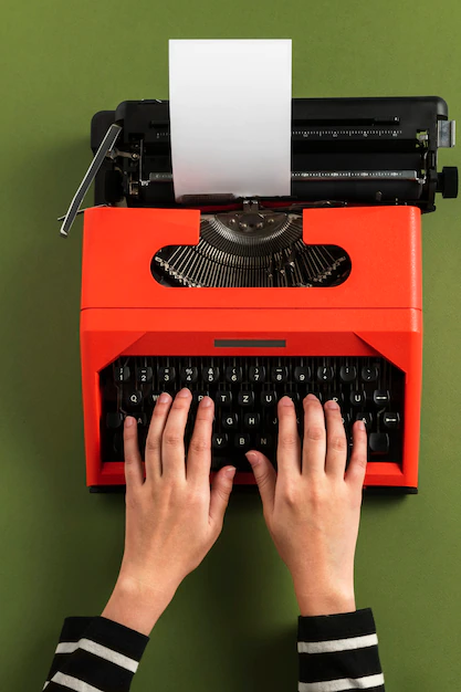 La máquina de escribir simboliza el inicio de la era de la escritura y la comunicación moderna. Aunque las cosas han cambiado desde entonces
